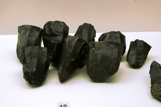 Obsidian Gemstone: Healing Properties, Meaning & Types