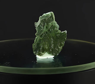 Tektites Explained: Moldavite, Libyan Desert Glass, and Other Impact Crystals